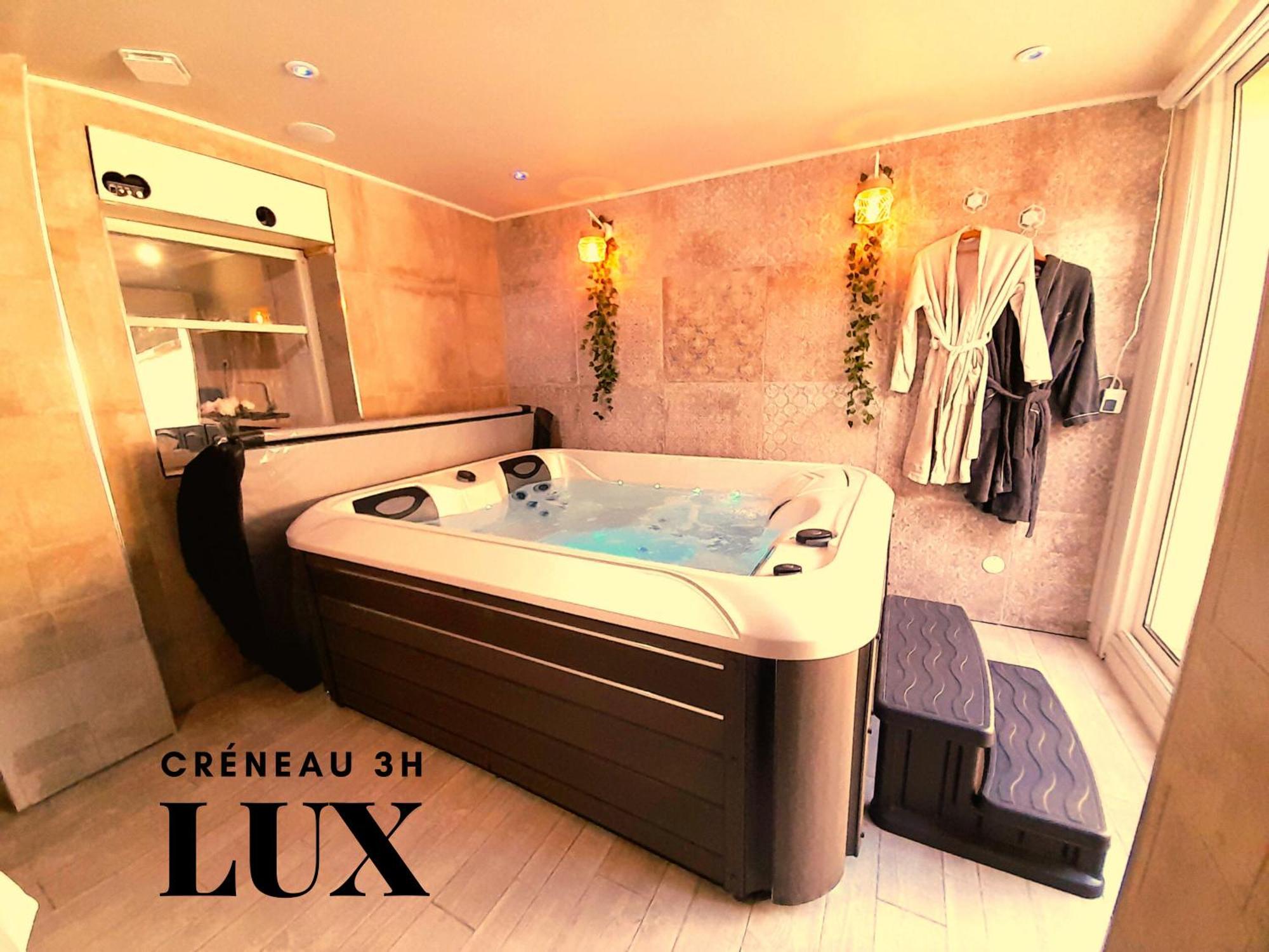 Lux, Chambre Spa Privatif Valenciennes Aulnoy-lez-Valenciennes Buitenkant foto